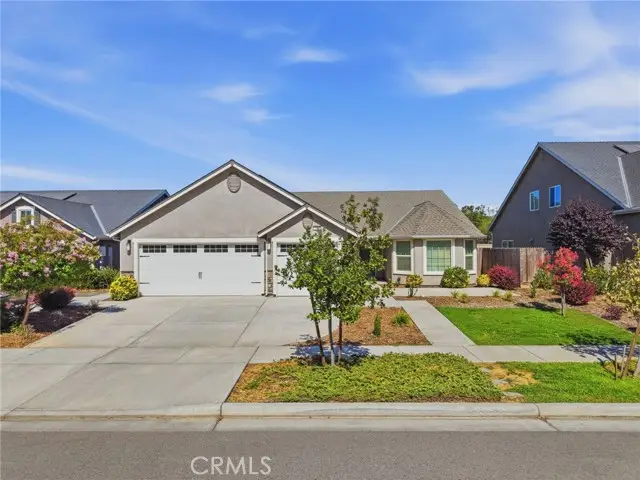 2081 Madeline Drive, Hanford, CA 93230 - #2