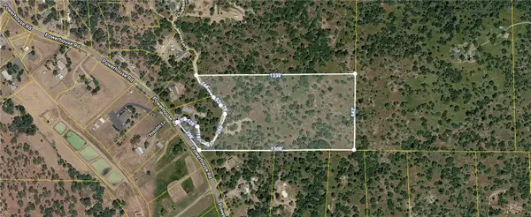 25 Buckaroo Lane, Auberry, CA 93602