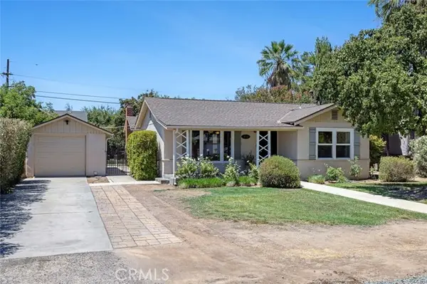 4723 Harrison, Fresno, CA 93704