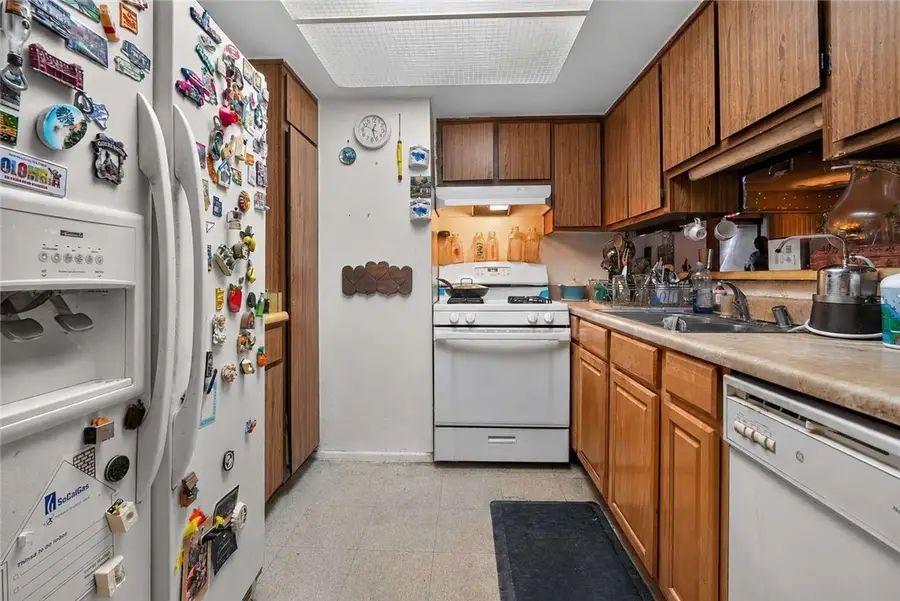 8847 Willis Avenue  #16, Panorama City, CA 91402 - #3