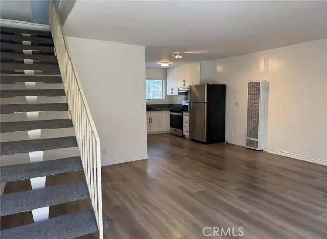 6544 Victoria Avenue, Los Angeles, CA 90043 - #3