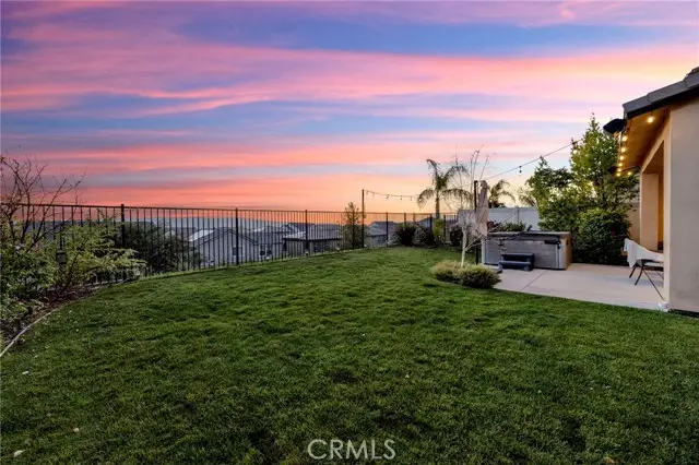 28427 Ascent, Saugus, CA 91350 - Image #2