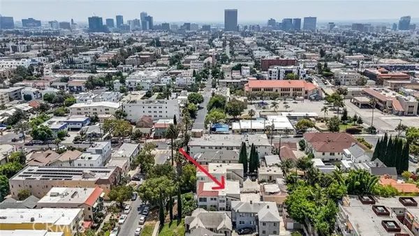 519 Alexandria, Los Angeles, CA 90004