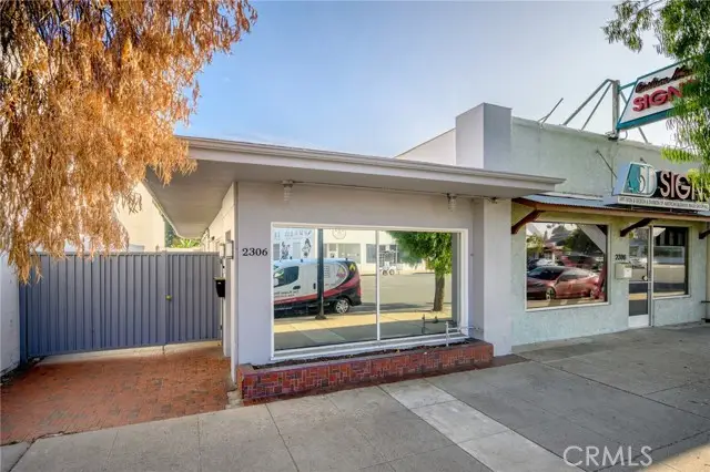 2304 Burbank Boulevard, Burbank, CA 91506 - #1