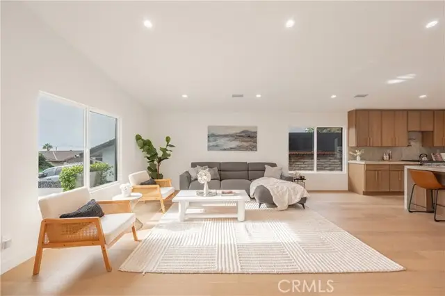 18511 Dylan Street, Porter Ranch, CA 91326 - Image #3