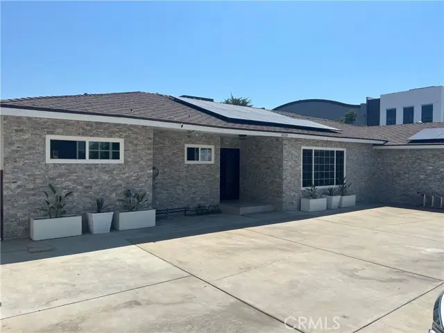11024 Peoria Street, Sun Valley, CA 91352 - #1
