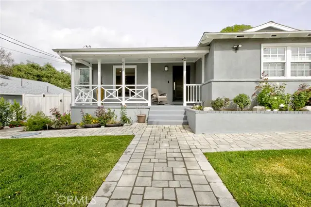 6911 Valmont Street, Tujunga, CA 91042 - #2