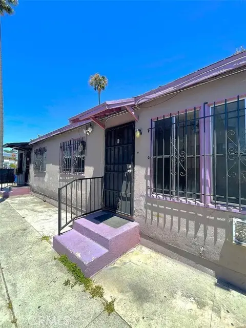 11018 Figueroa, Los Angeles, CA 90061 - #3