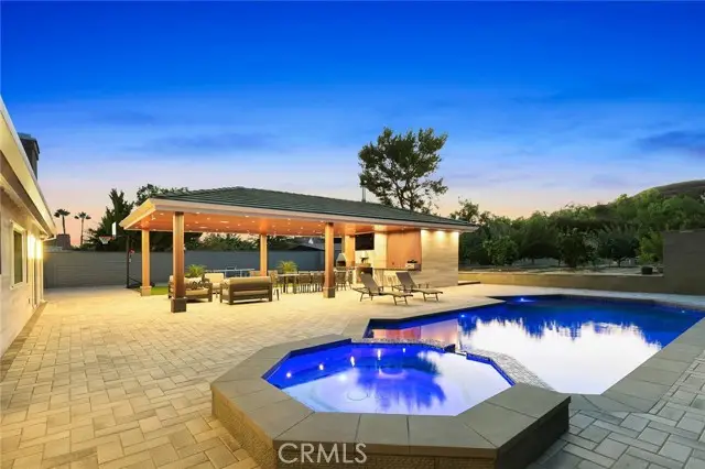 10147 Janetta, Sunland, CA 91040 - #1