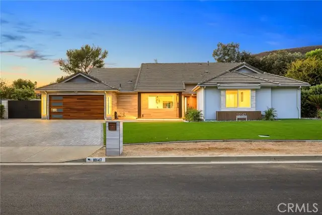 10147 Janetta, Sunland, CA 91040 - #3