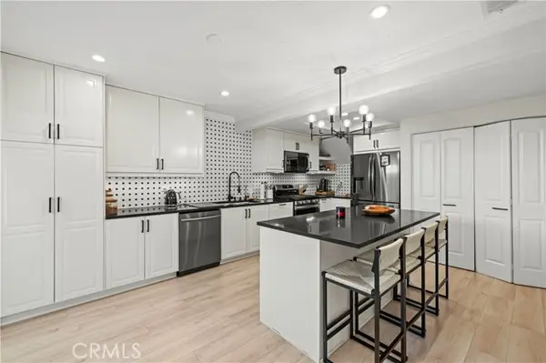 8601 Sunland  #37, Sun Valley, CA 91352