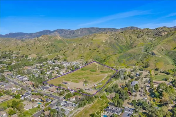 11326 Wheatland, Sylmar, CA 91342