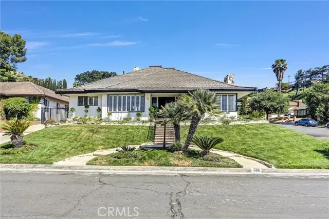 900 Glenvista, Glendale, CA 91206 - #2