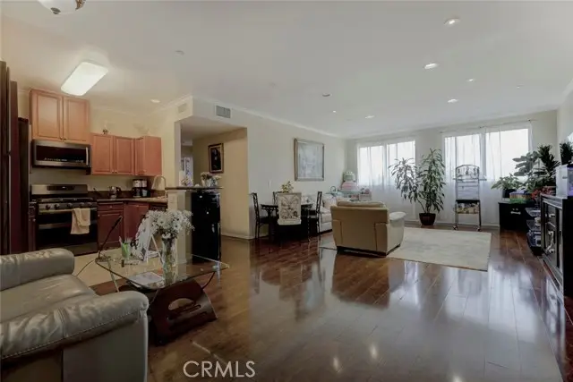 13941 Sherman Way Boulevard, Van Nuys, CA 91405 - #2