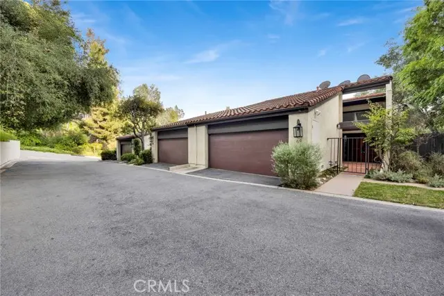 69 Penhill Court, Glendale, CA 91206 - #2