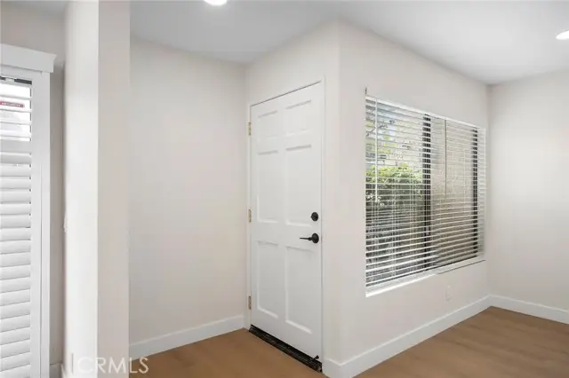 8601 Sunland Boulevard  #5, Sun Valley, CA 91352 - #3