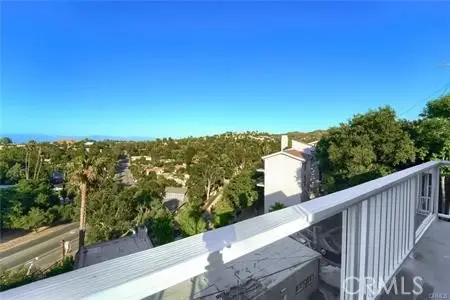 21651 Yucatan Avenue, Woodland Hills, CA 91364
