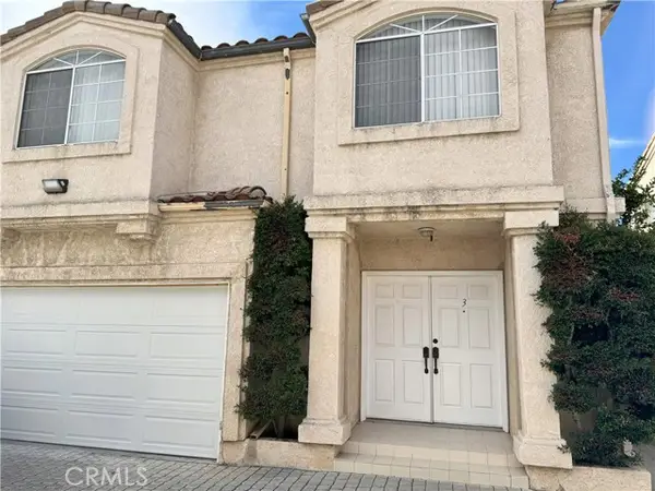 18319 Hart Street  #3, Reseda, CA 91335