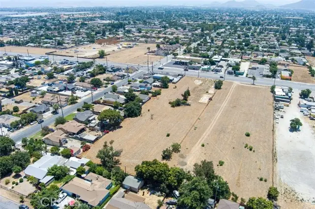 17848 Foothill Boulevard, Fontana, CA 92335 - #1