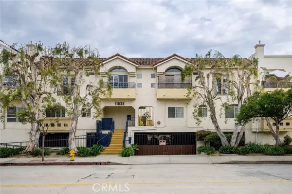 11038 Camarillo Street  #13, North Hollywood, CA 91602