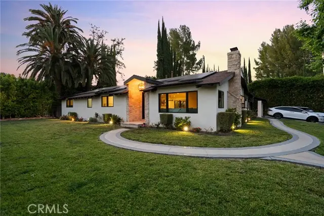 6013 Lubao Avenue, Woodland Hills, CA 91367 - #1