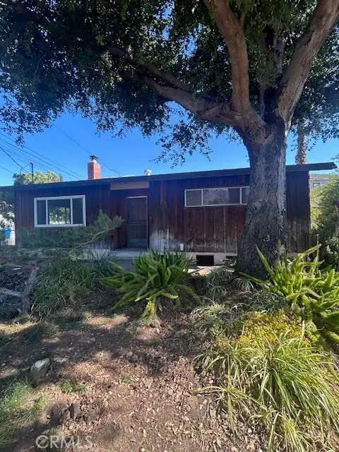 8228 Wentworth Street, Sunland, CA 91040
