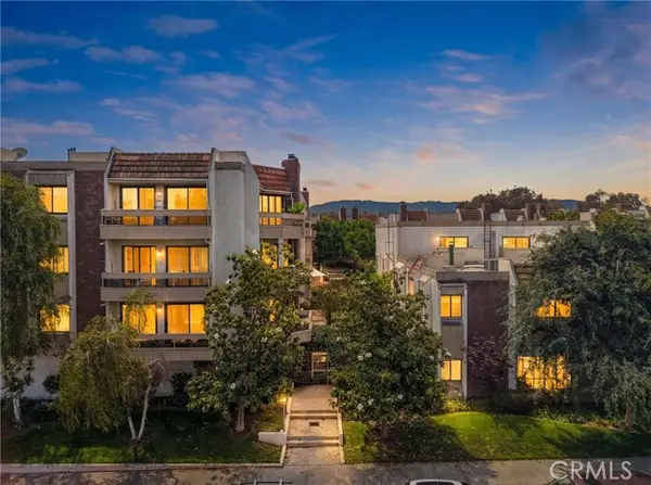 17150 Burbank, Encino, CA 91316