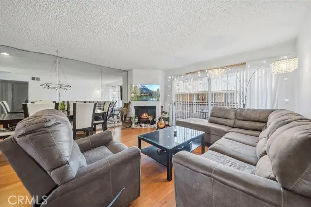 1236 1236 N Columbus Avenue  #27, Glendale, CA 91202 - #1