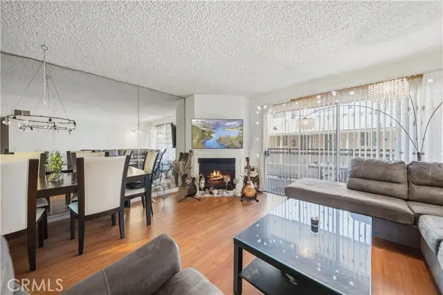 1236 1236 N Columbus Avenue  #27, Glendale, CA 91202 - #2