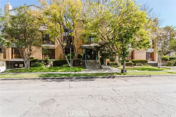 413 Hawthorne Street  #206, Glendale, CA 91204