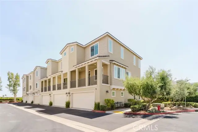 2735 Meyer Lane, Pomona, CA 91767 - #1