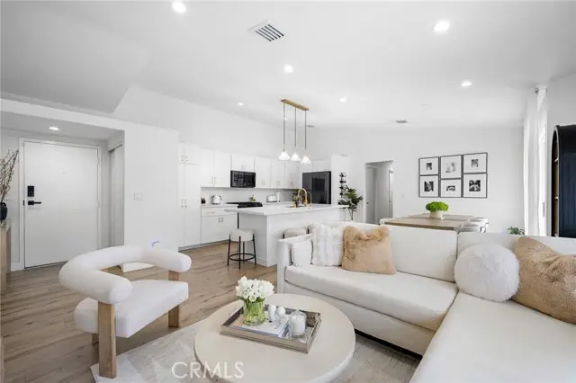 11300 Foothill Boulevard  #63, Sylmar, CA 91342 - #2