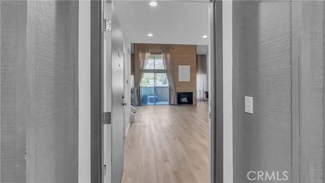 320 Stocker  #304, Glendale, CA 91207 - #2