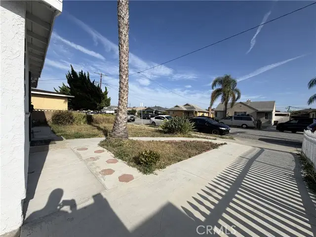 4085 W 141st Street, Hawthorne, CA 90250 - #2