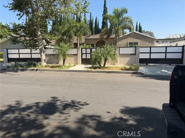 13417 Friar, Van Nuys, CA 91401 - #1