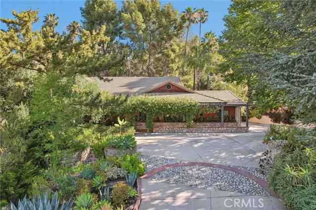10919 Deliban Street, Tujunga, CA 91042 - #3