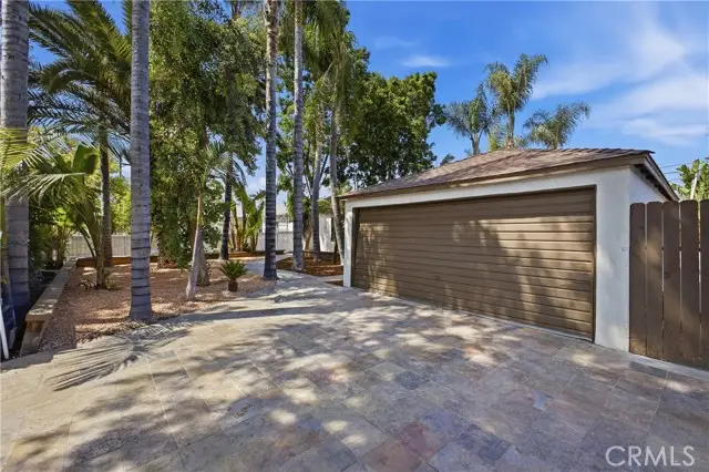 6845 Aura Avenue, Reseda, CA 91335 - #1