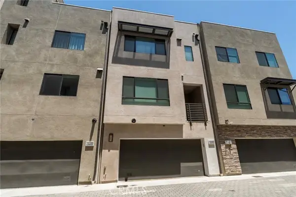 13107 Lumina Way, Van Nuys, CA 91401