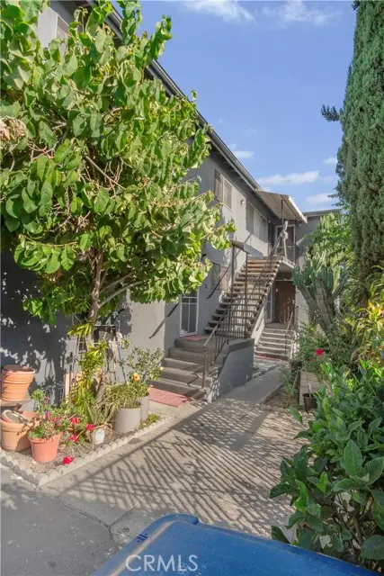 5620 Stratford, Los Angeles, CA 90042