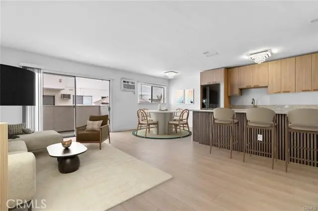 960 Larrabee, West Hollywood, CA 90069 - #1