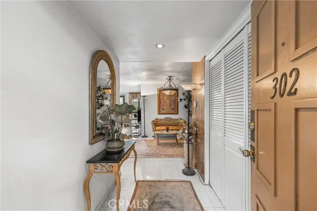 1745 Holly  #302, Glendale, CA 91206 - #3