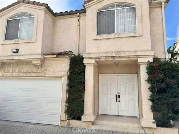 18319 Hart Street  #3, Reseda, CA 91335