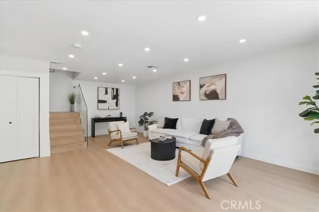 10234 Variel  #12, Chatsworth, CA 91311 - #3