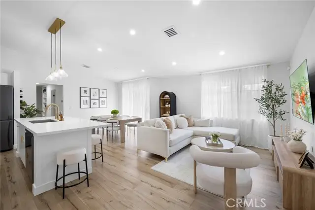 11300 Foothill Boulevard  #63, Sylmar, CA 91342 - #1