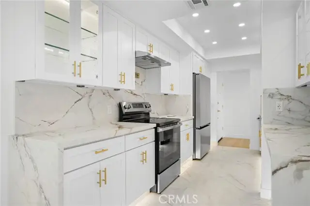 1401 Valley View Road  #329, Glendale, CA 91202 - #1