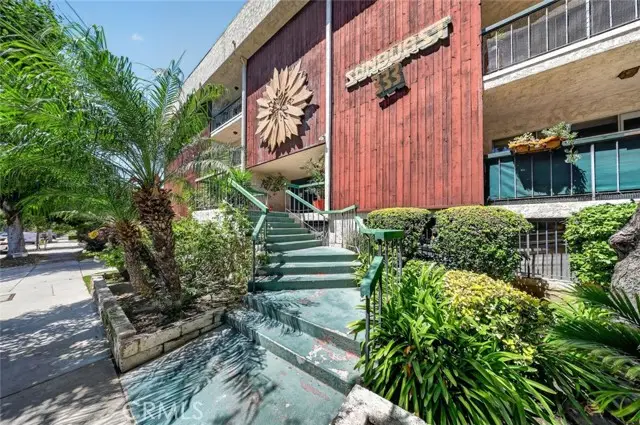 333 Burchett Street  #206, Glendale, CA 91203 - #3