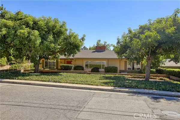 1914 Lyans Drive, La Canada Flintridge, CA 91011