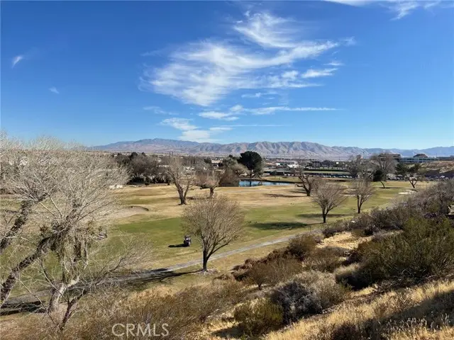 18257 Deauville Drive, Victorville, CA 92395 - #2