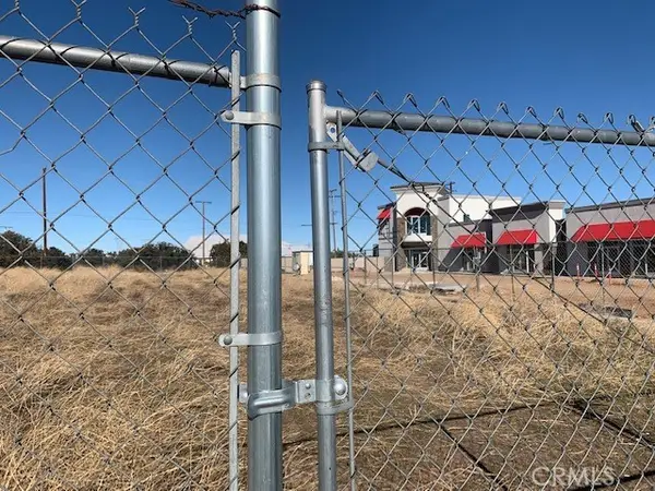 0 Caliente Road, Hesperia, CA 92344