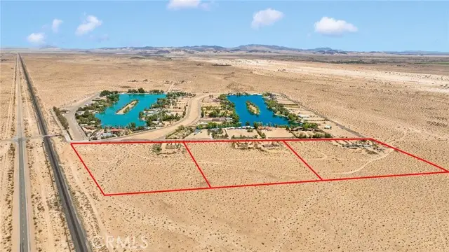 37132 Coyote Lake Rd, Yermo, CA 92398 - Image #3